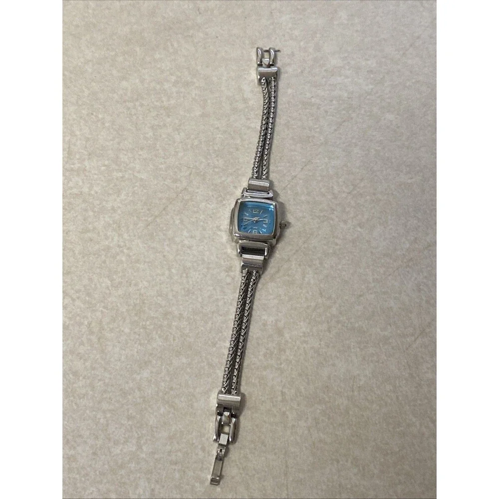 Vintage Persona Women's Quartz Watch Square Blue Dial Silver Tone Mesh Bracelet